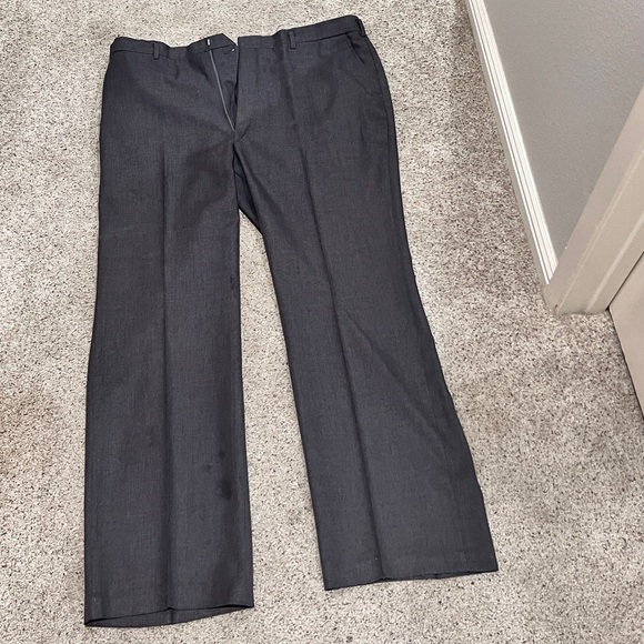 Men's Dark Gray 3-piece Suit - Picture 8 of 13